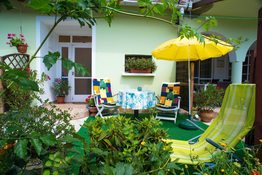 Andrea Apartmanház Balatongyörök Exterior foto